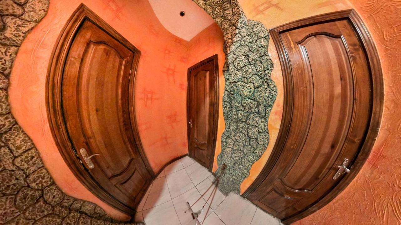 La Vitalie Guest House Chisinau Exterior foto
